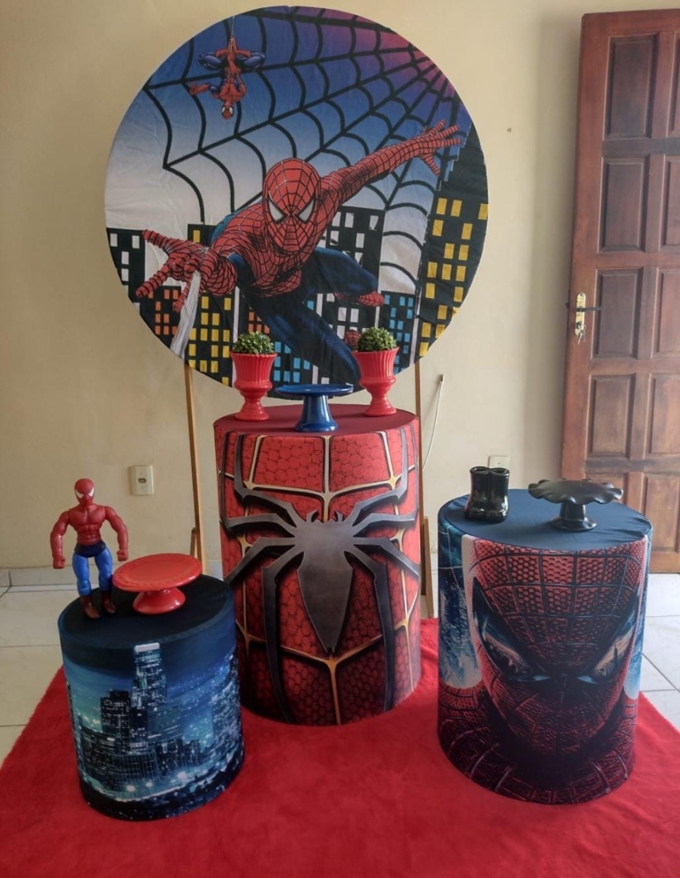 D1Fcef96 B935 4727 A4Bc 834369055E49 - Lidi Festas e Decorações 