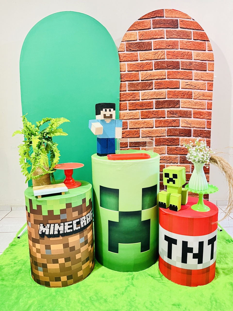 Minecraft - Modelo 02 - Candy Festas