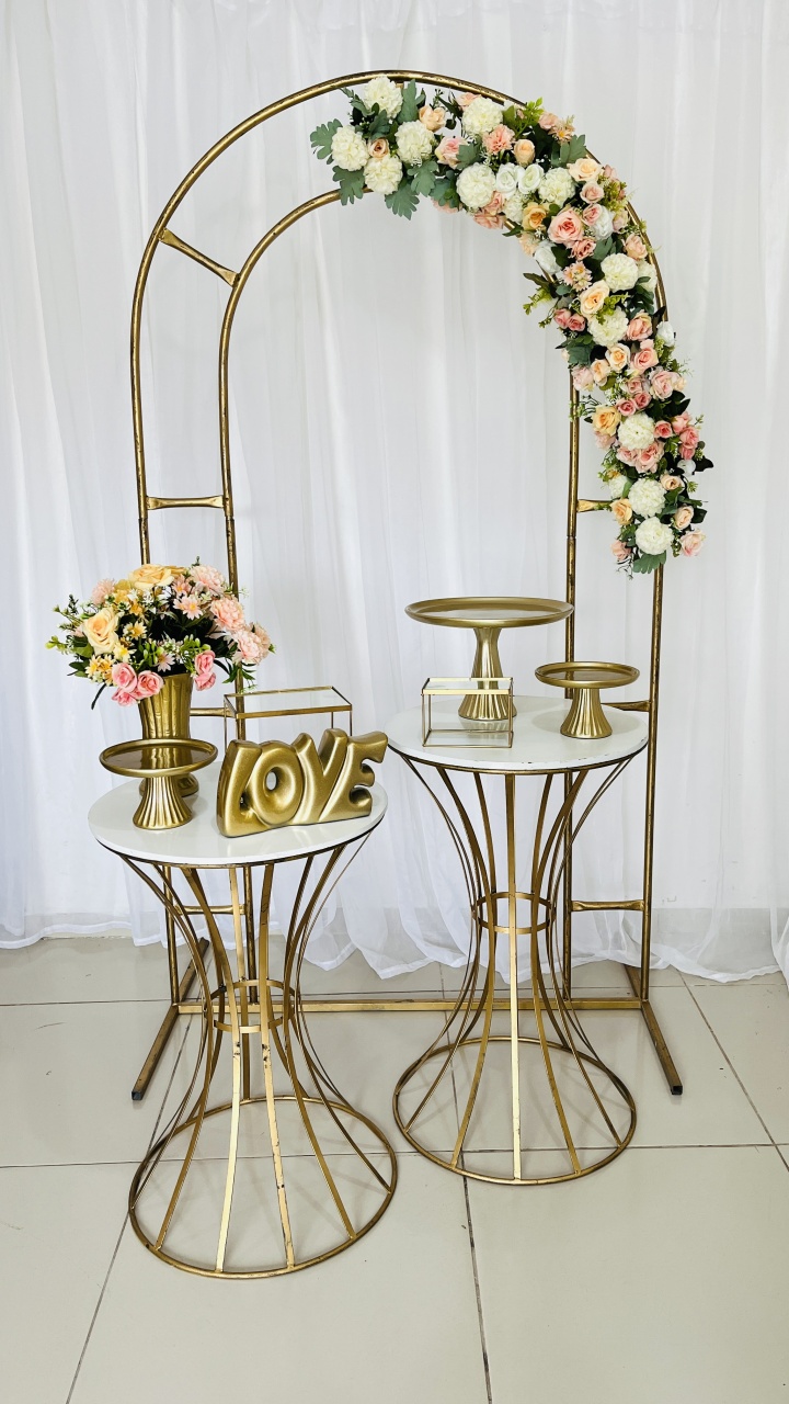Dourado - Candy Festas