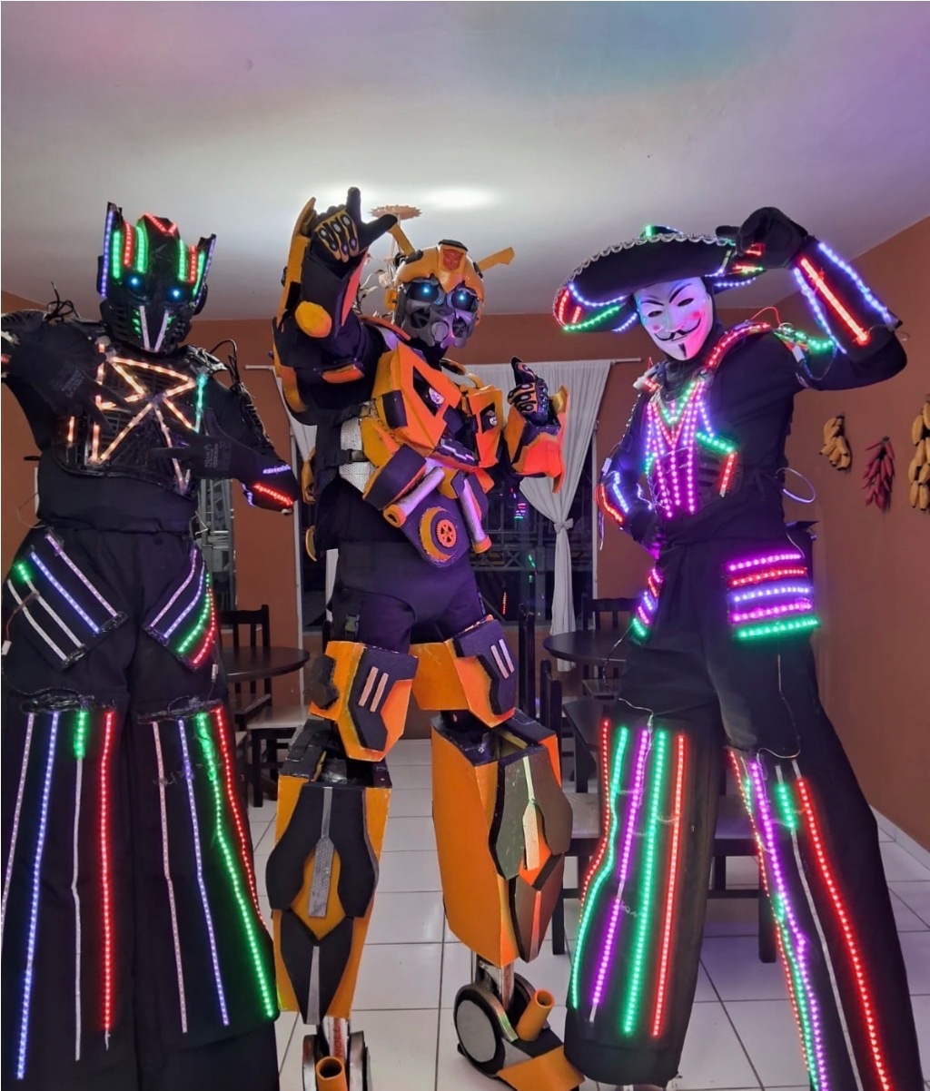 Locação Robozão de Led - DGE Eventos