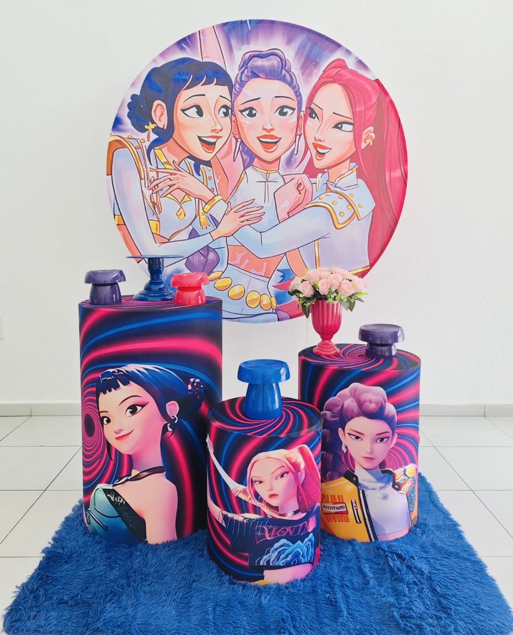 Guerreira K Poop - Master festas/decoração