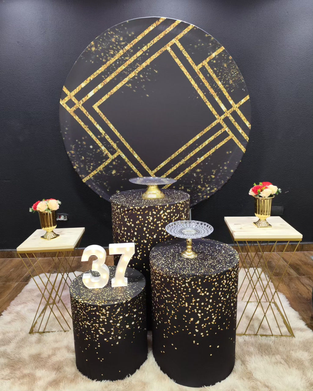 Kit Preto Com Dourado 2 Mesas de Ferro - Raio de Sol