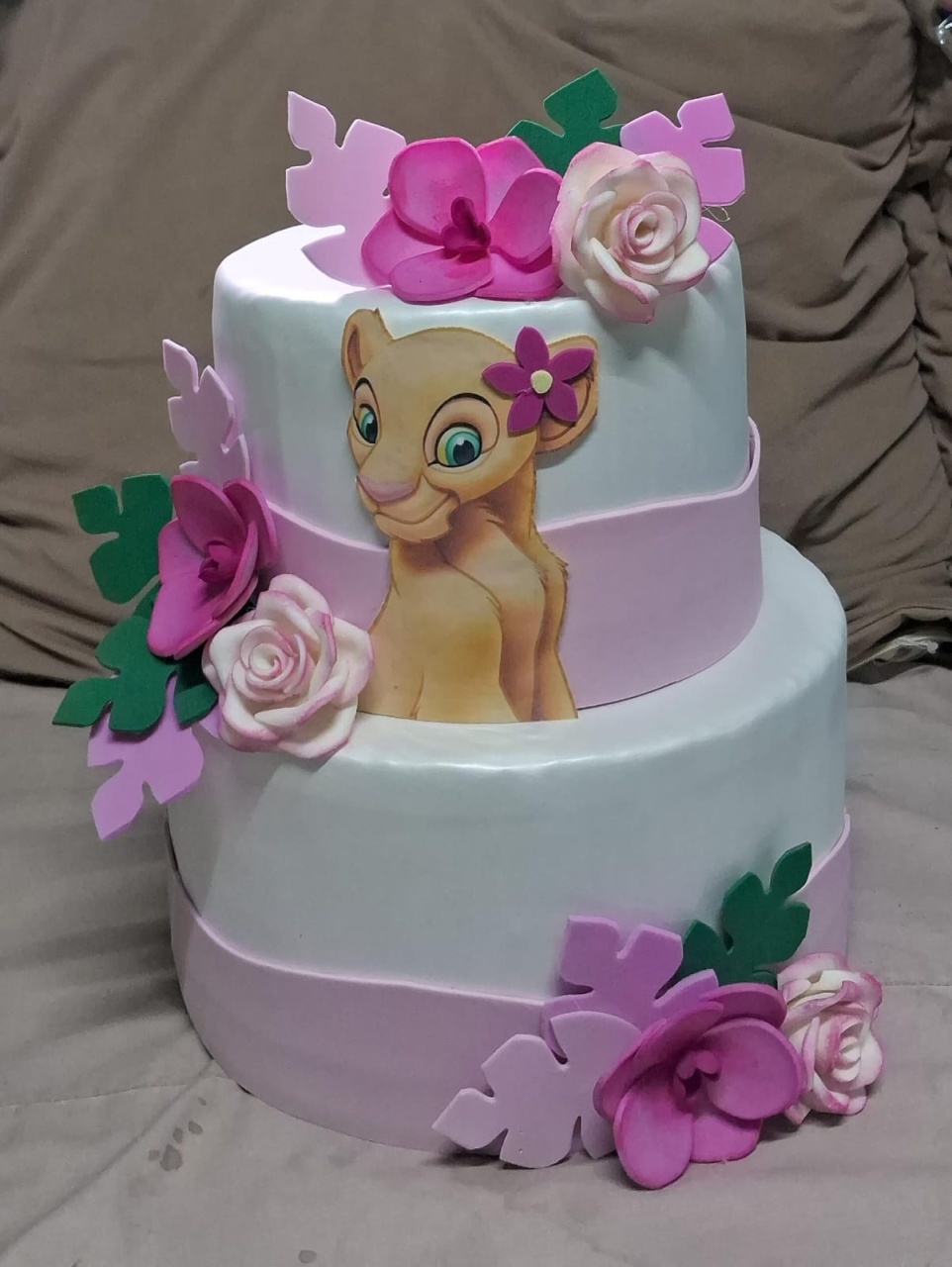 Bolo Fake "Nala - Rei Leão" - Pegueemontedapam