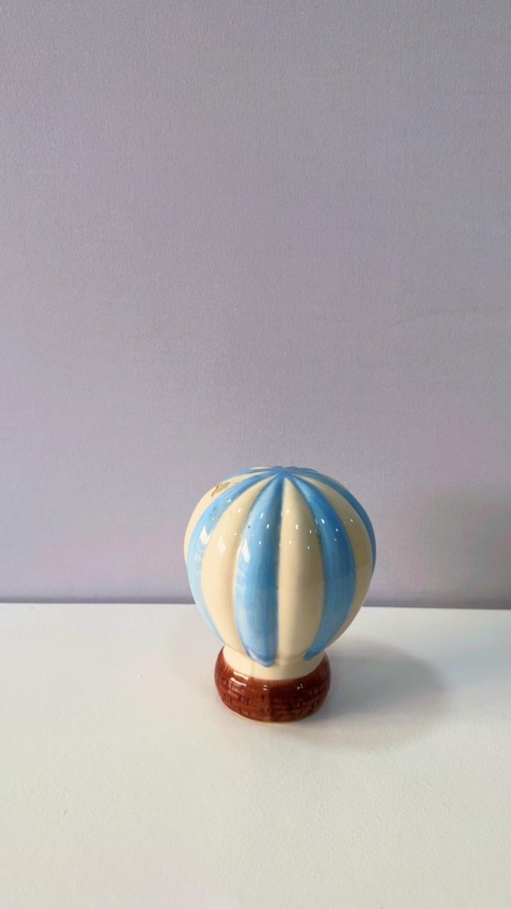 Balão de Ceramica Branco Com Detalhes Azuis 14 Cm ( Altura ) 9 Cm ( Largura ) - Comemore com encanto