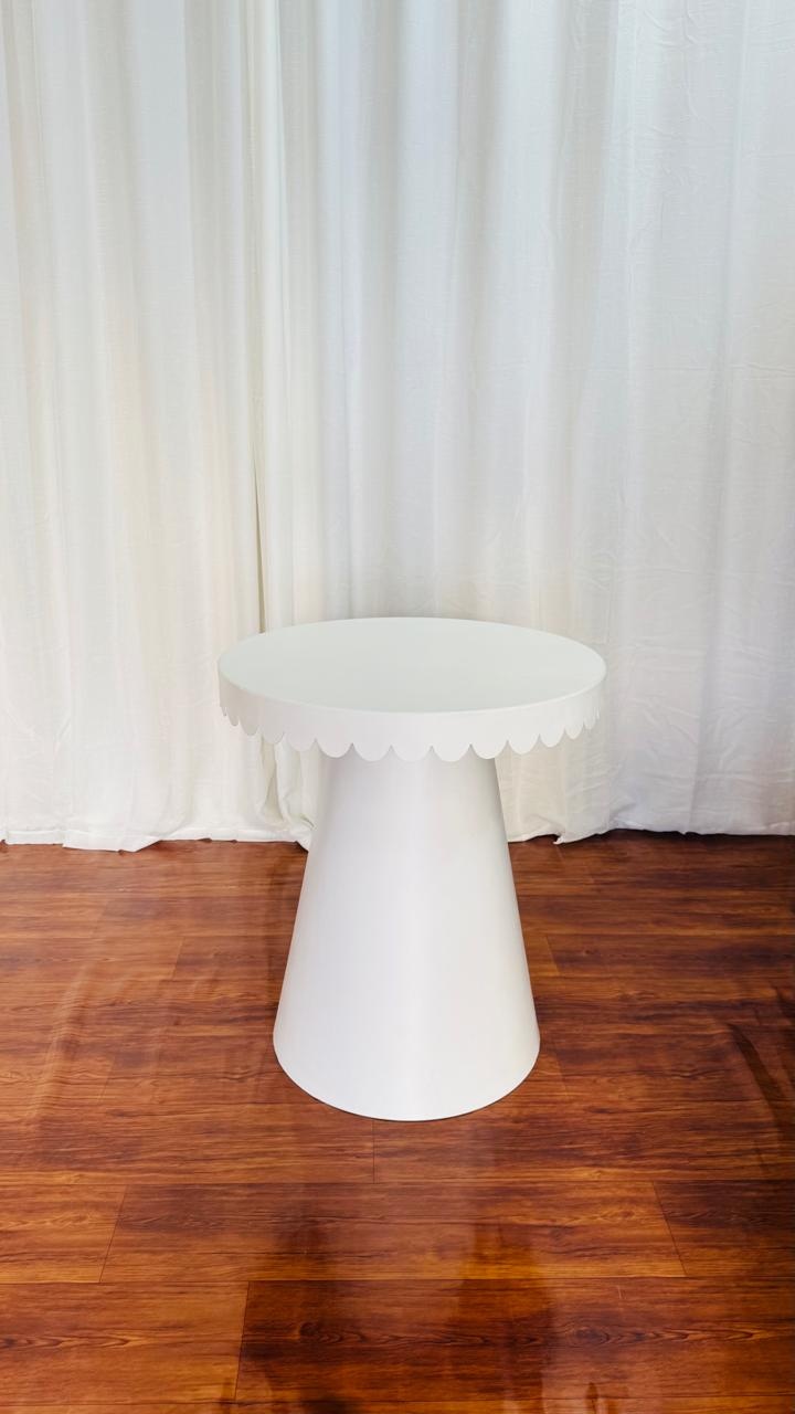 Mesa Cone Babado - Comemore com encanto