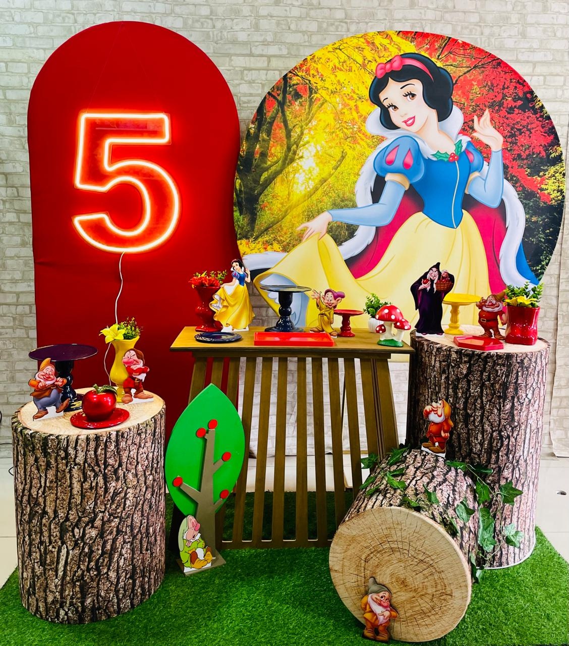 Kit Branca de Neve Com Led - Comemore com encanto