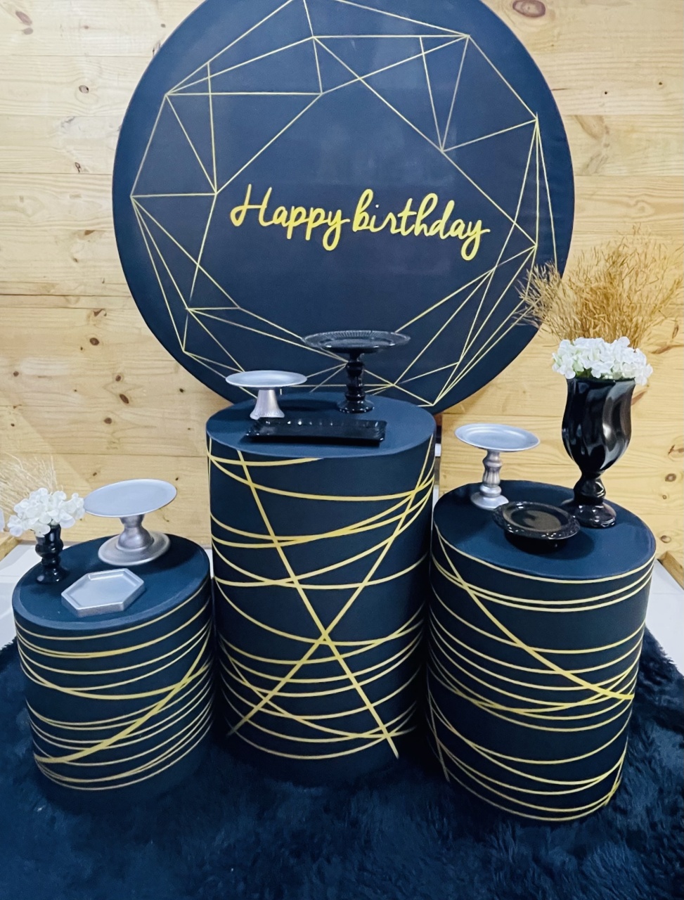 Kit Happy Preto E Dourado  - Comemore com encanto