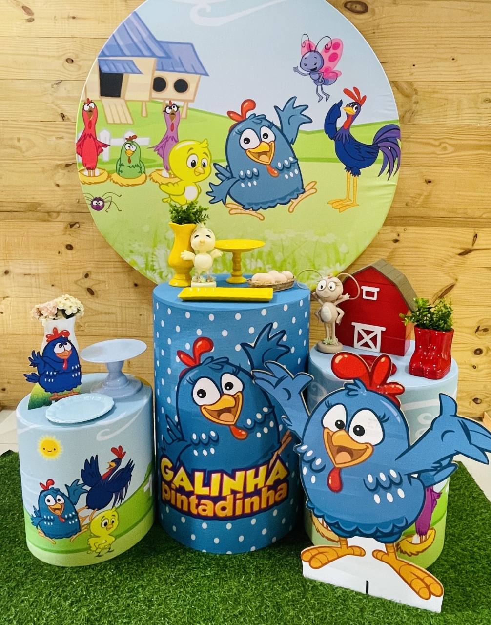 Kit Galinha Pitadinha - Comemore com encanto
