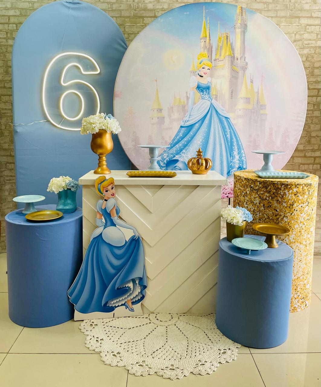 Kit Cinderela 4 - Comemore com encanto