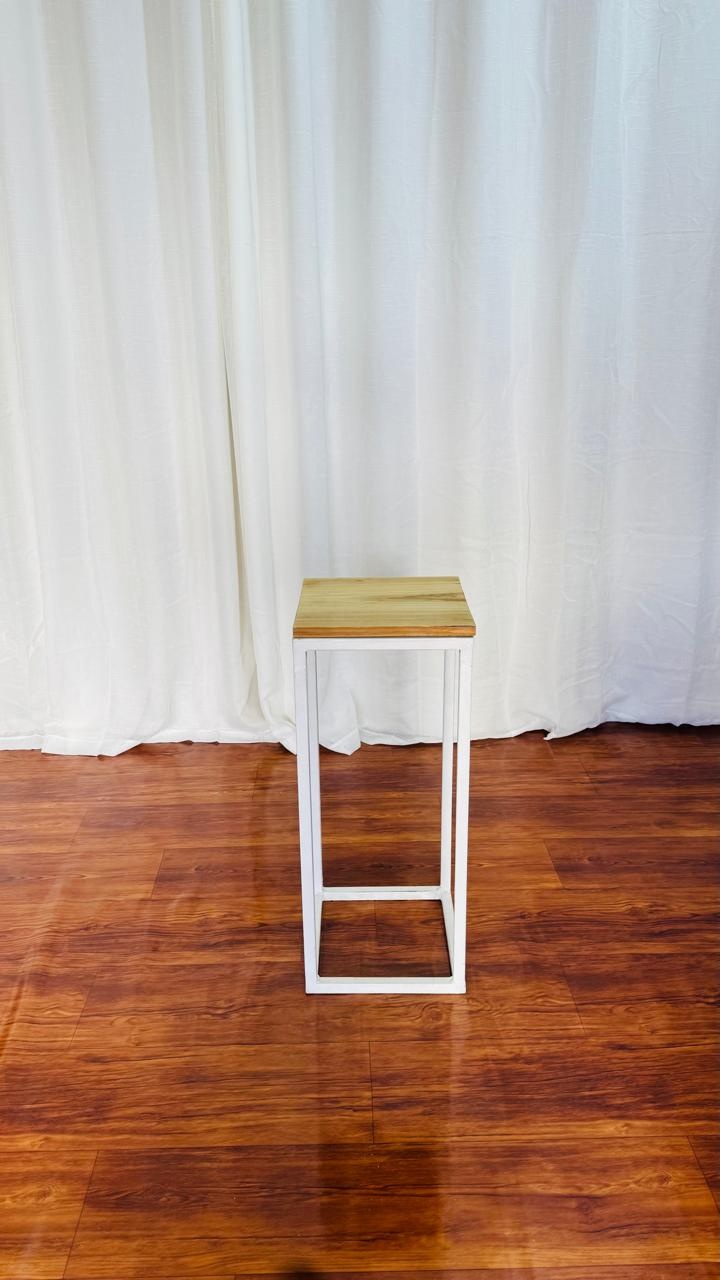 Mesa de Ferro M - Comemore com encanto