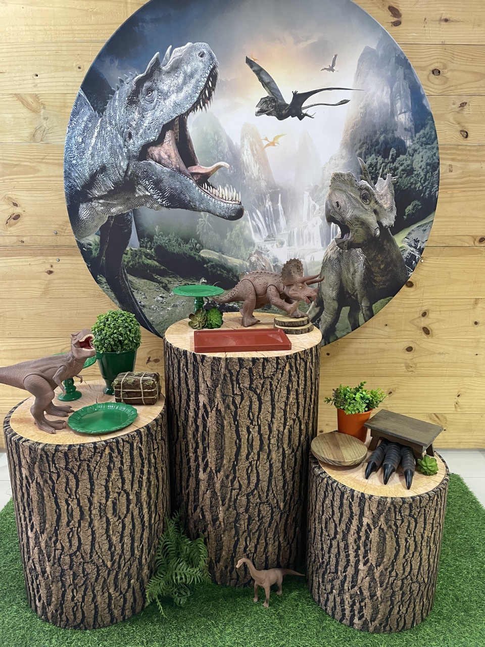 Kit Dinossauro Jurassic 1 - Comemore com encanto