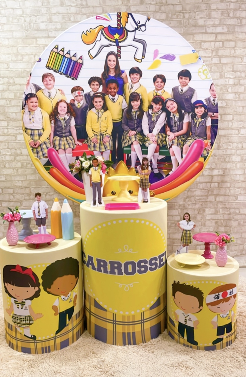 Kit Carrossel - Comemore com encanto