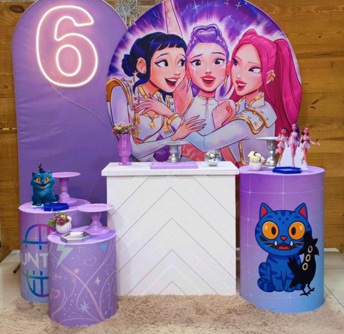 Kit Guerreiras Com Mesa /Painel /Led - Comemore com encanto
