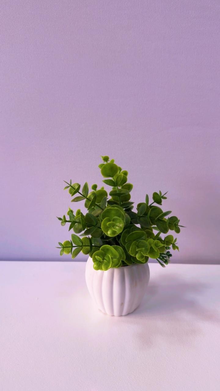 Vasinho Branco P Com Verde - Comemore com encanto