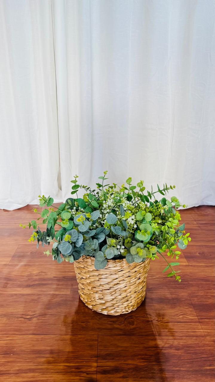 Cesto Com Folhagem G - Comemore com encanto