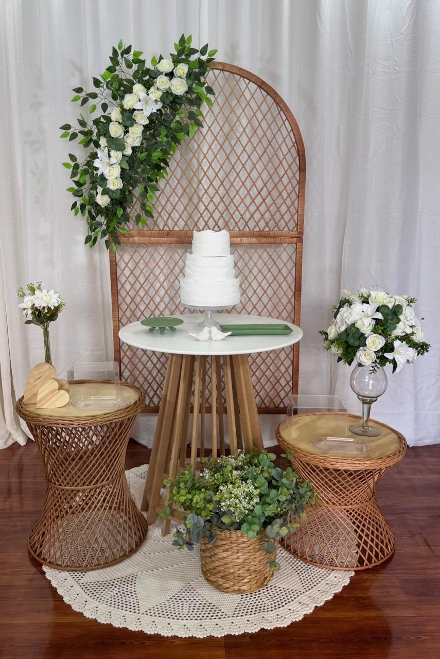 Kit Casamento Mesa Ripada Branca Vime Verde - Comemore com encanto