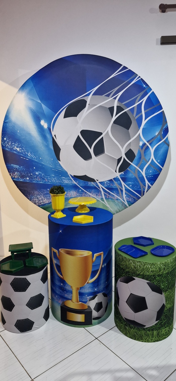Kit Futebol Painel Redondo + Cilindros - Marisa Festas Descartáveis e Cia 