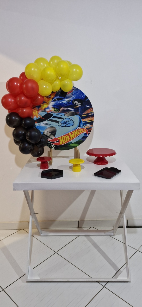 Kit Mini Festa Na Mesa Wotweuers - Marisa Festas Descartáveis e Cia 