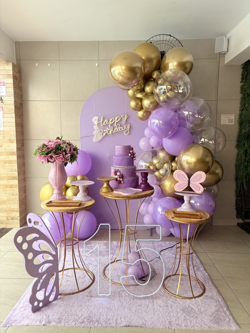 Decor Lilás E Dourada - kiccafesta 