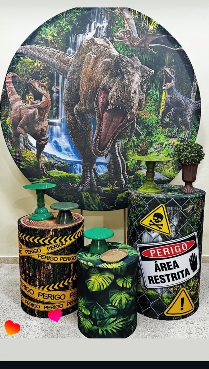 Kit Dinossauro Realista1 - Pegue e Monte Fest