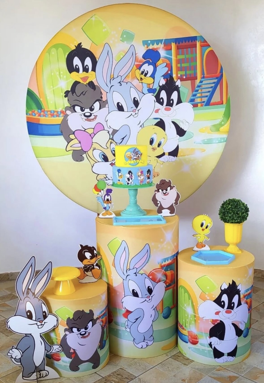 Kit Looney Tunes 5 - Pegue e Monte Fest