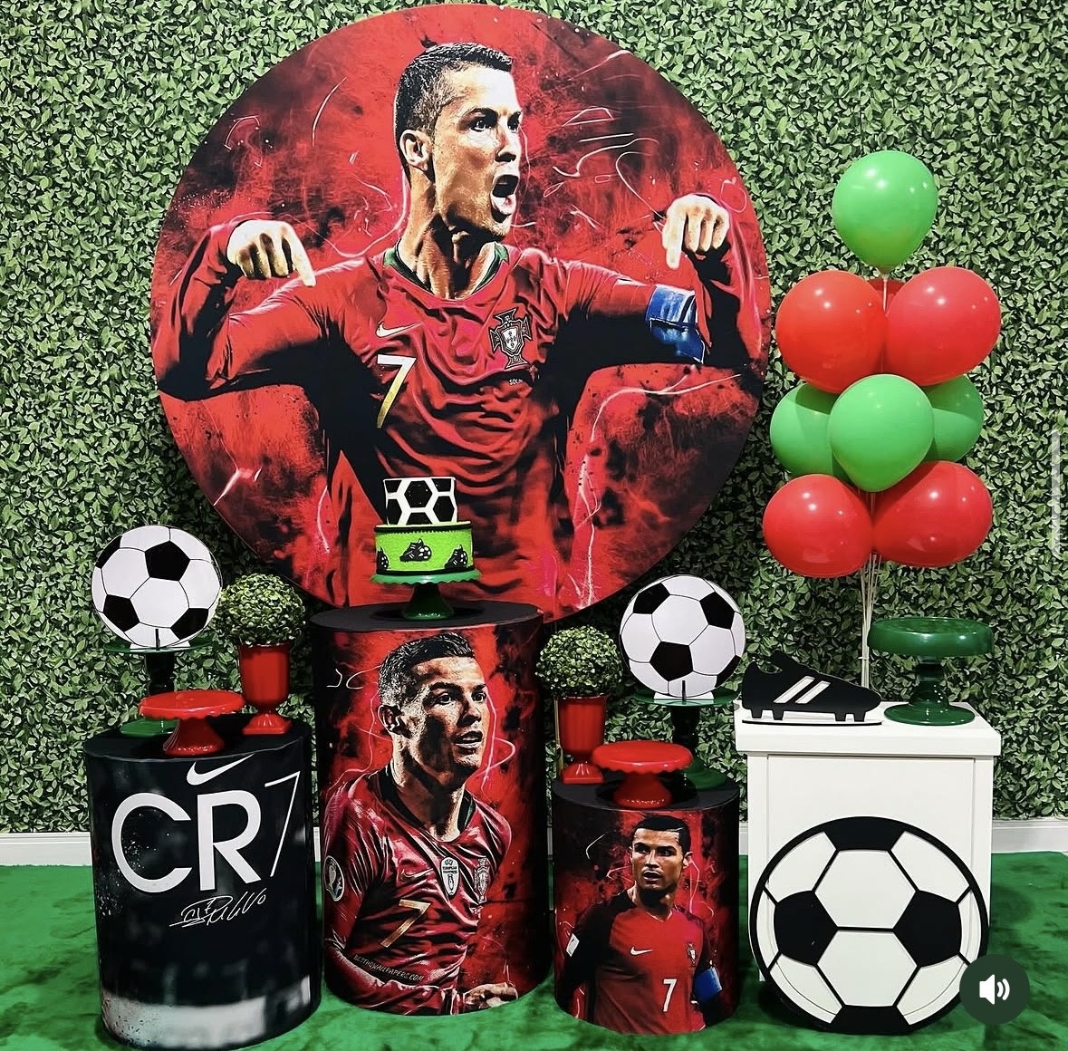 Kit Cristiano Ronaldo 2 - Pegue e Monte Fest