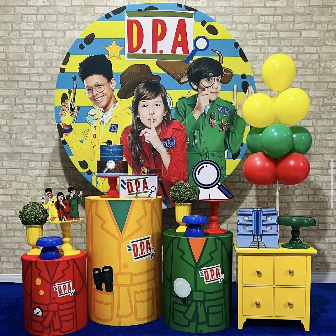Kit D.p.a. – Detetives Do Prédio Azul - Pegue e Monte Fest