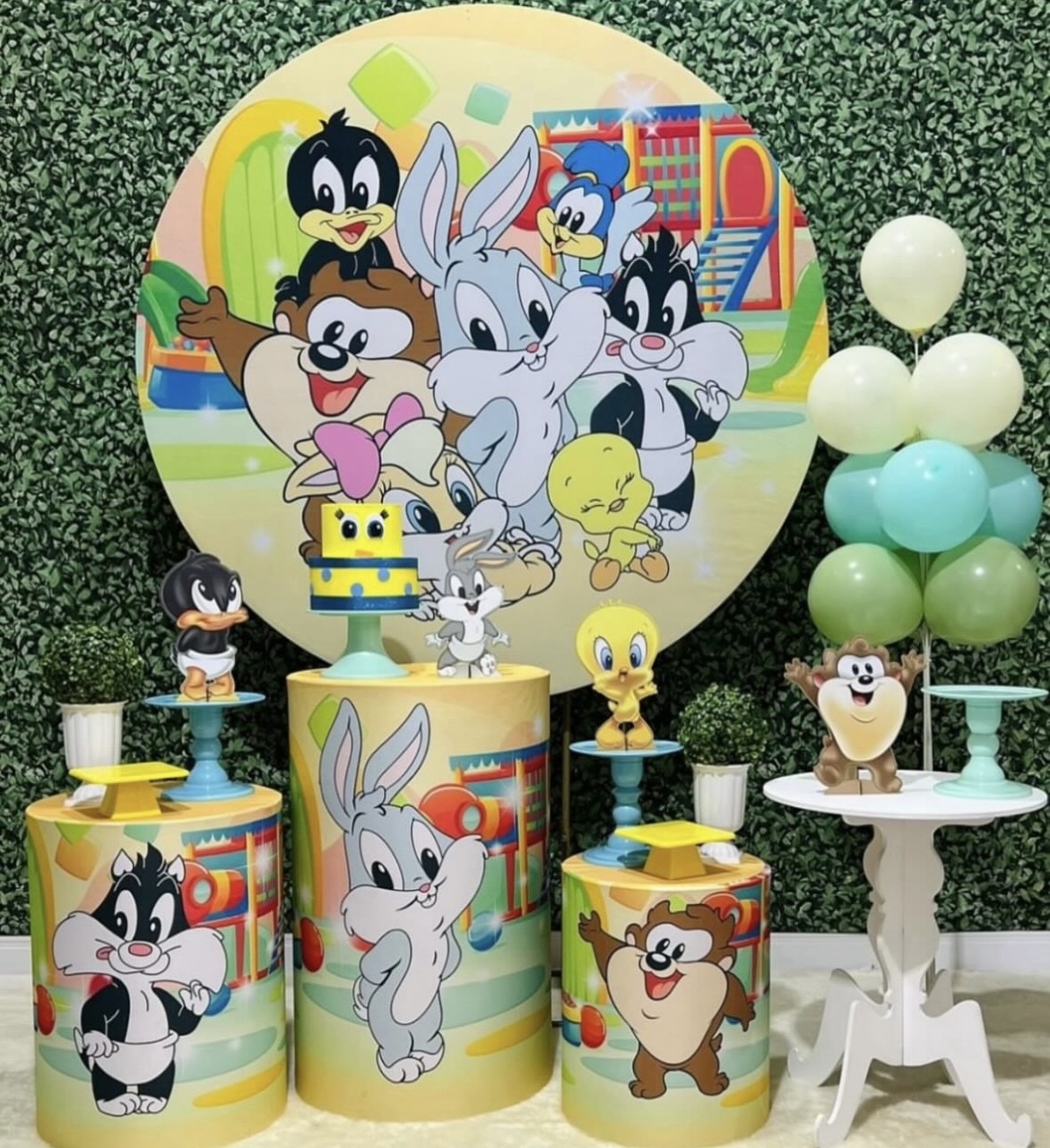 Kit Looney Tunes 3 - Pegue e Monte Fest
