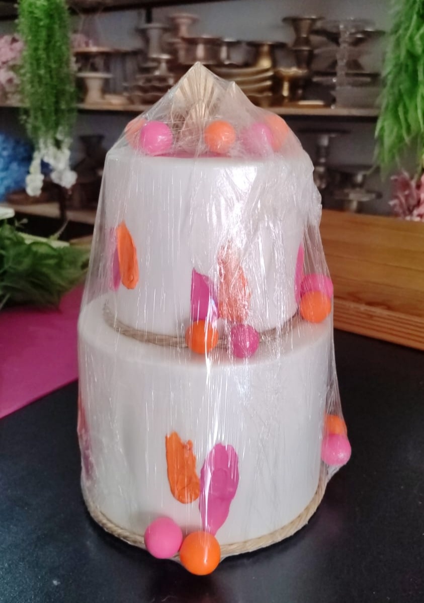 Bolo Fake Laranja E Pink - Arte Sonho Locação