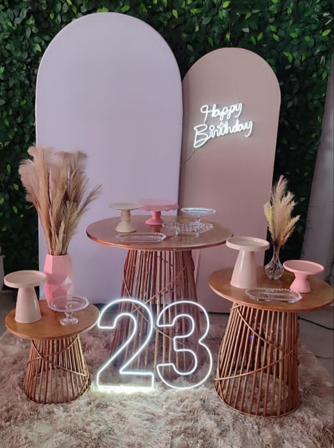 Adulto 23 Anos - Arte Sonho Locação