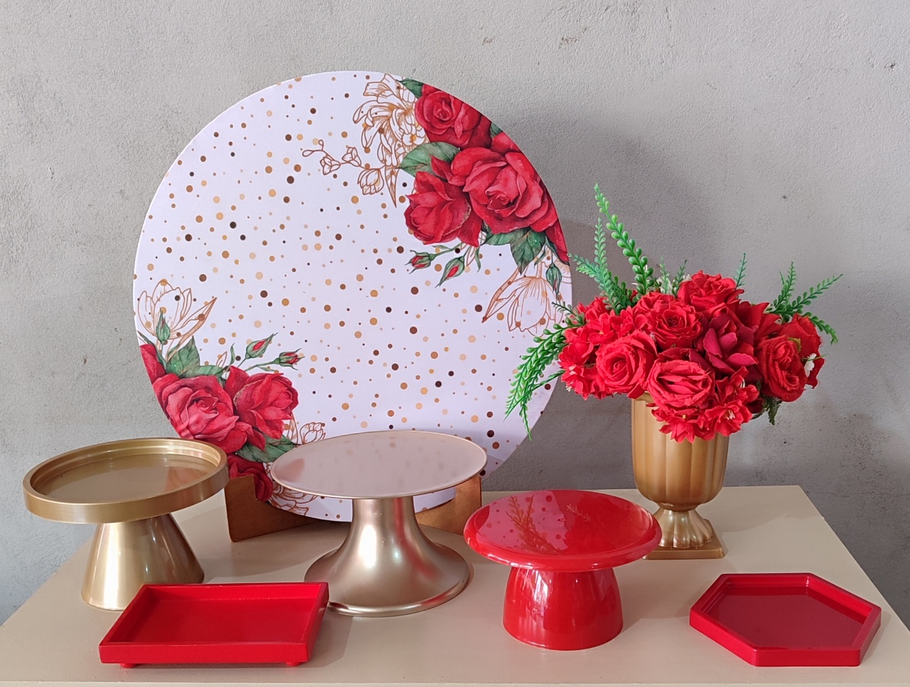 Mini Kit Floral Vermelho - Arte Sonho Locação