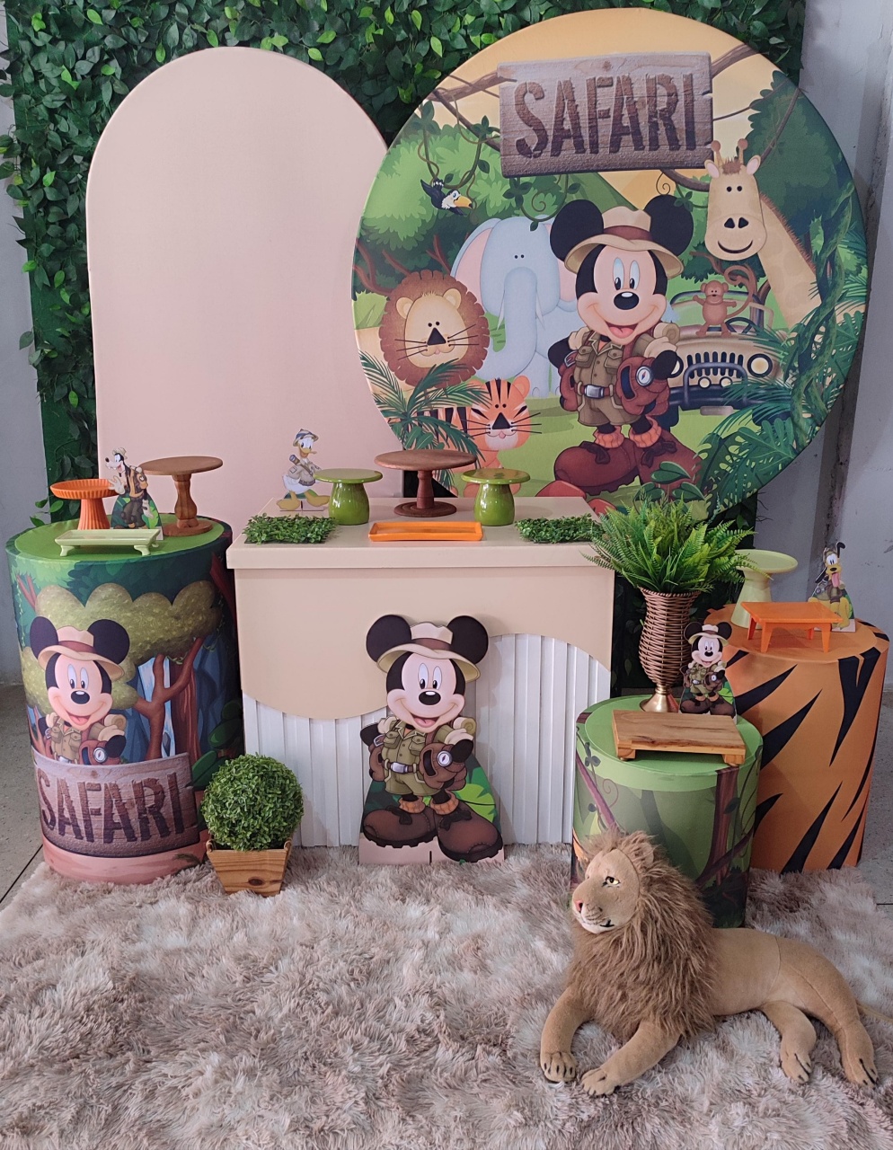 Safári Do Mickey  - Arte Sonho Locação