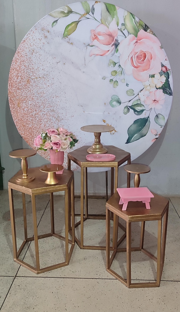 Adulto Floral Rose.. - Arte Sonho Locação