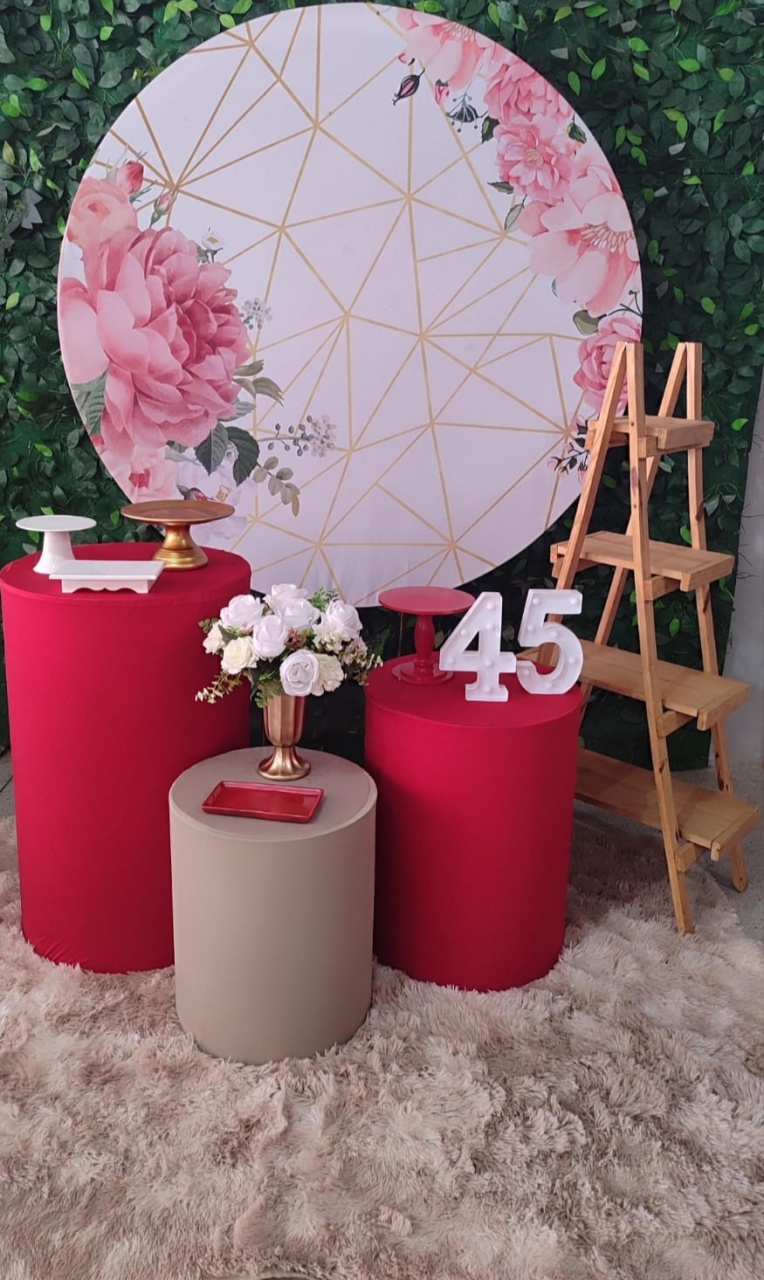 Adulto Floral Vermelho - Arte Sonho Locação