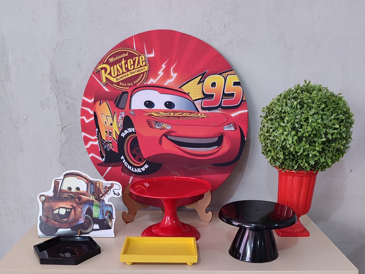 Mini Kit Carros Macqueen - Arte Sonho Locação