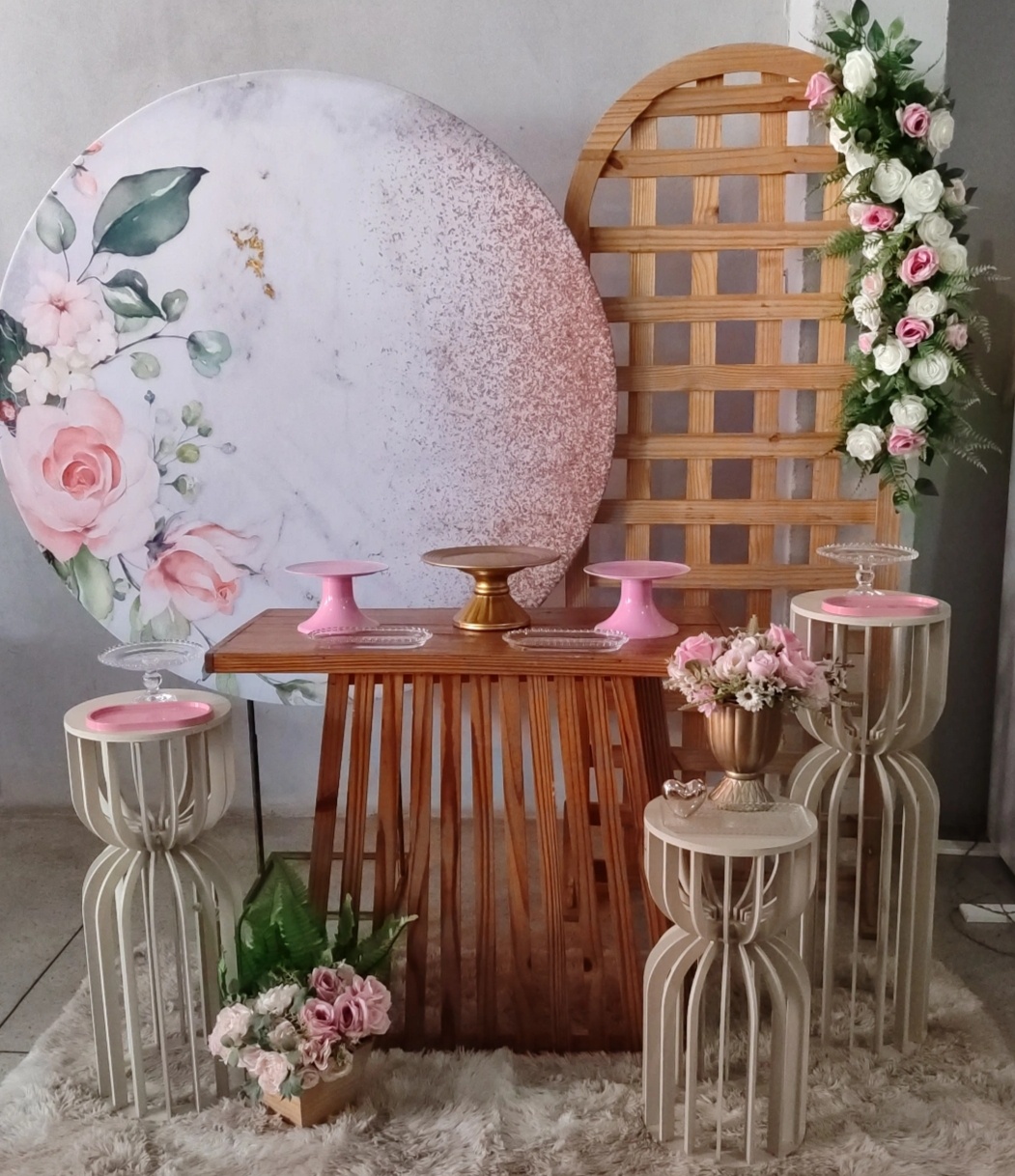 Adulto Floral Rose - Arte Sonho Locação