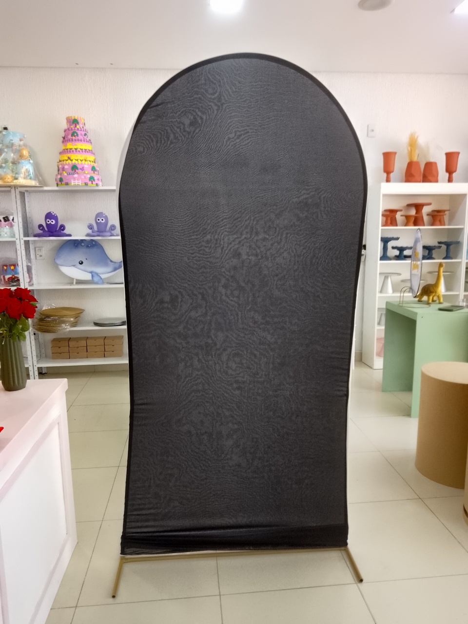 Painel Romano Preto E Branco - Mania de festa