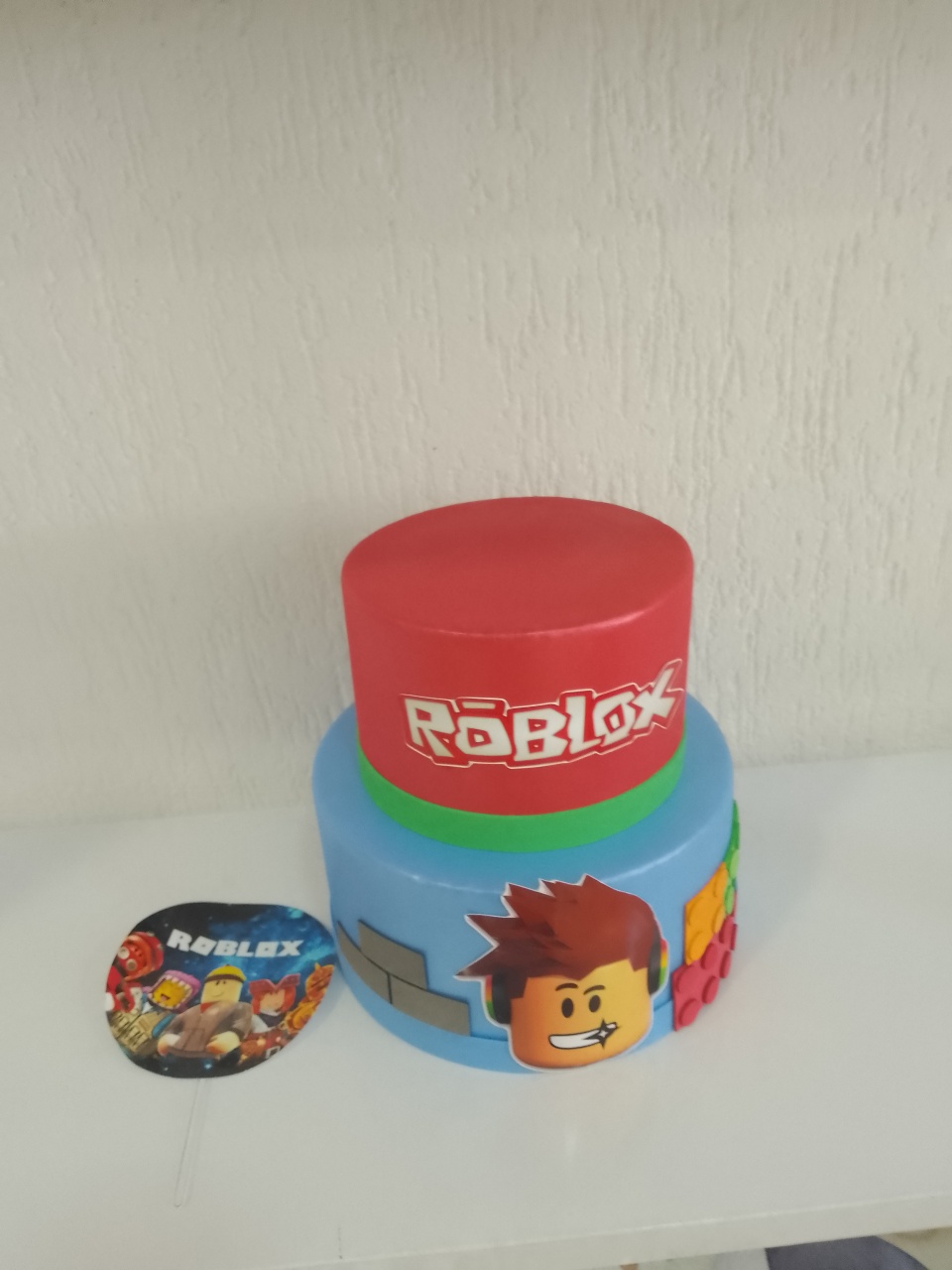 Bolo Fake Roblox - Mania de festa