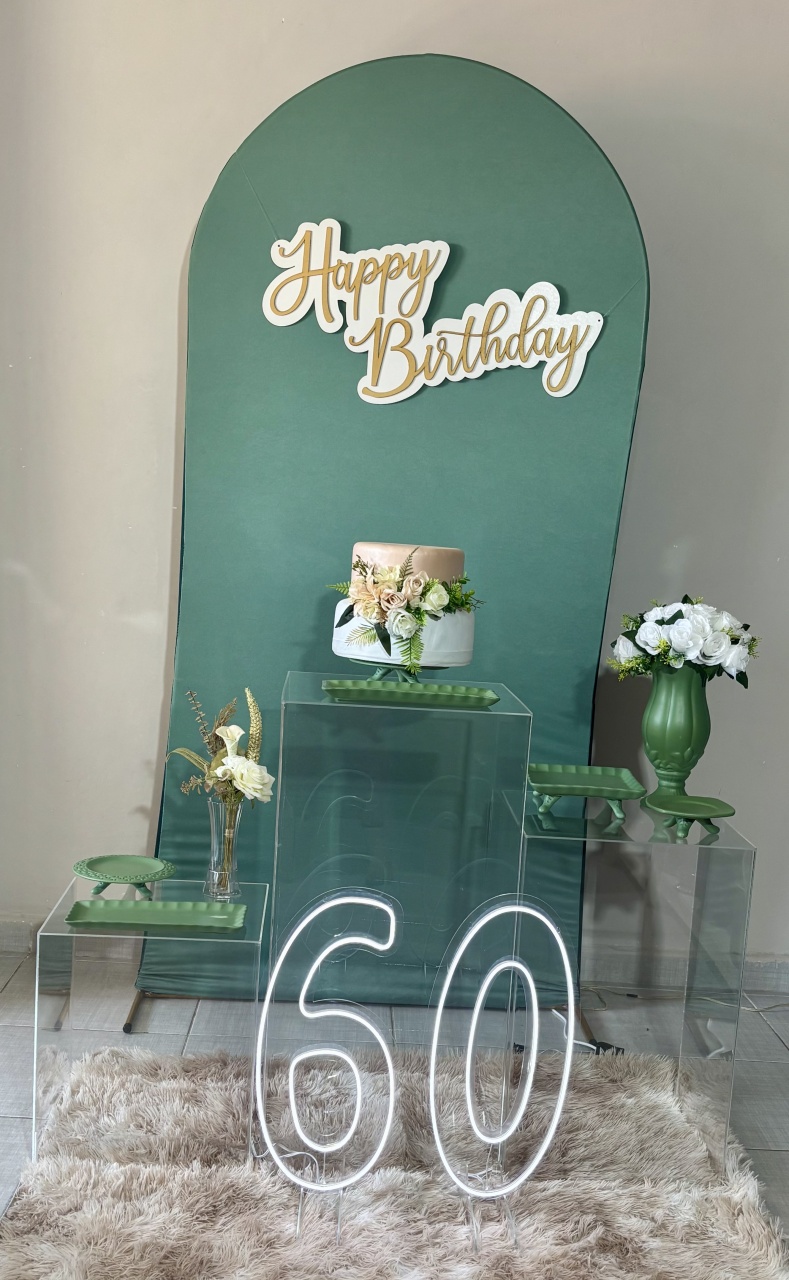 Romano Verde Menta Luxo / Cubos Acrílico 02 - Shalom Festas Pegue e Monte 
