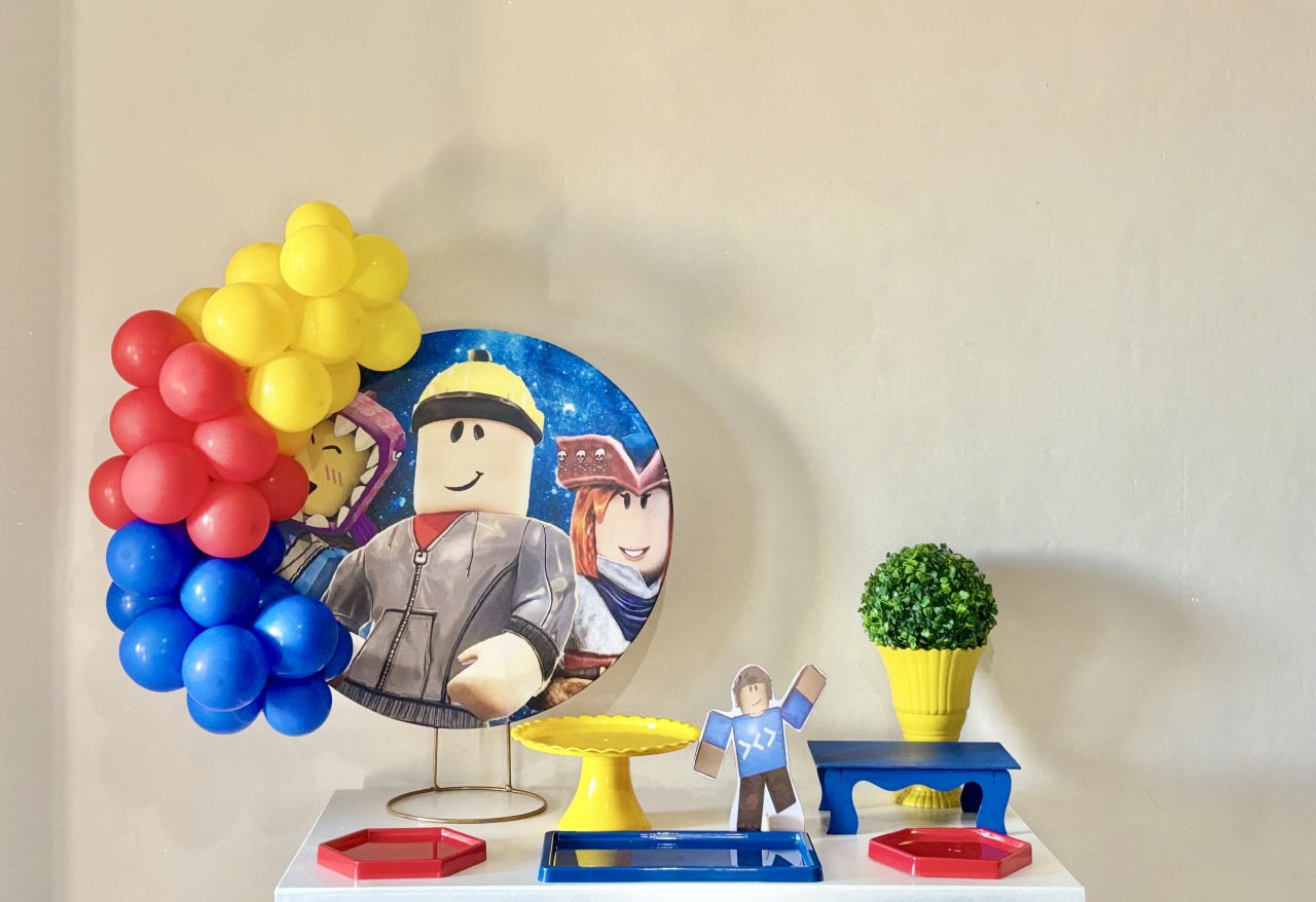 Mini Kit Roblox Menino 01 - Shalom Festas Pegue e Monte 