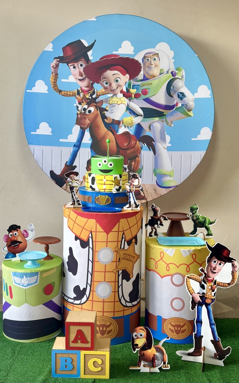 Toy Story 01 - Shalom Festas Pegue e Monte