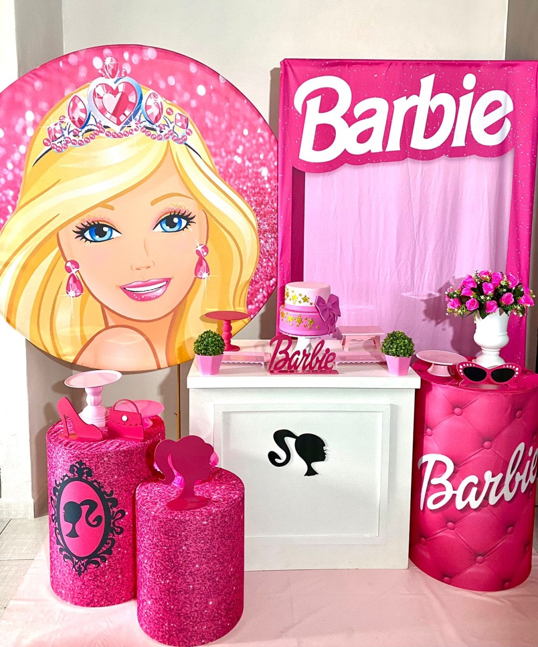 Barbie  - Shalom Festas Pegue e Monte