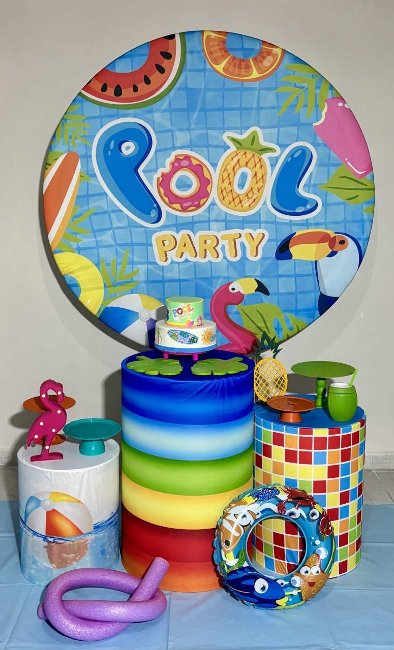 Pool Party 02 - Shalom Festas Pegue e Monte