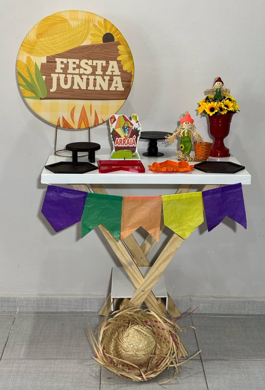 Mini Kit Junina Cavalete 03 - Shalom Festas Pegue e Monte 