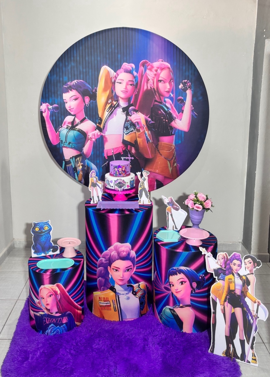 Guerreiras K Pop 2 - Shalom Festas Pegue e Monte 