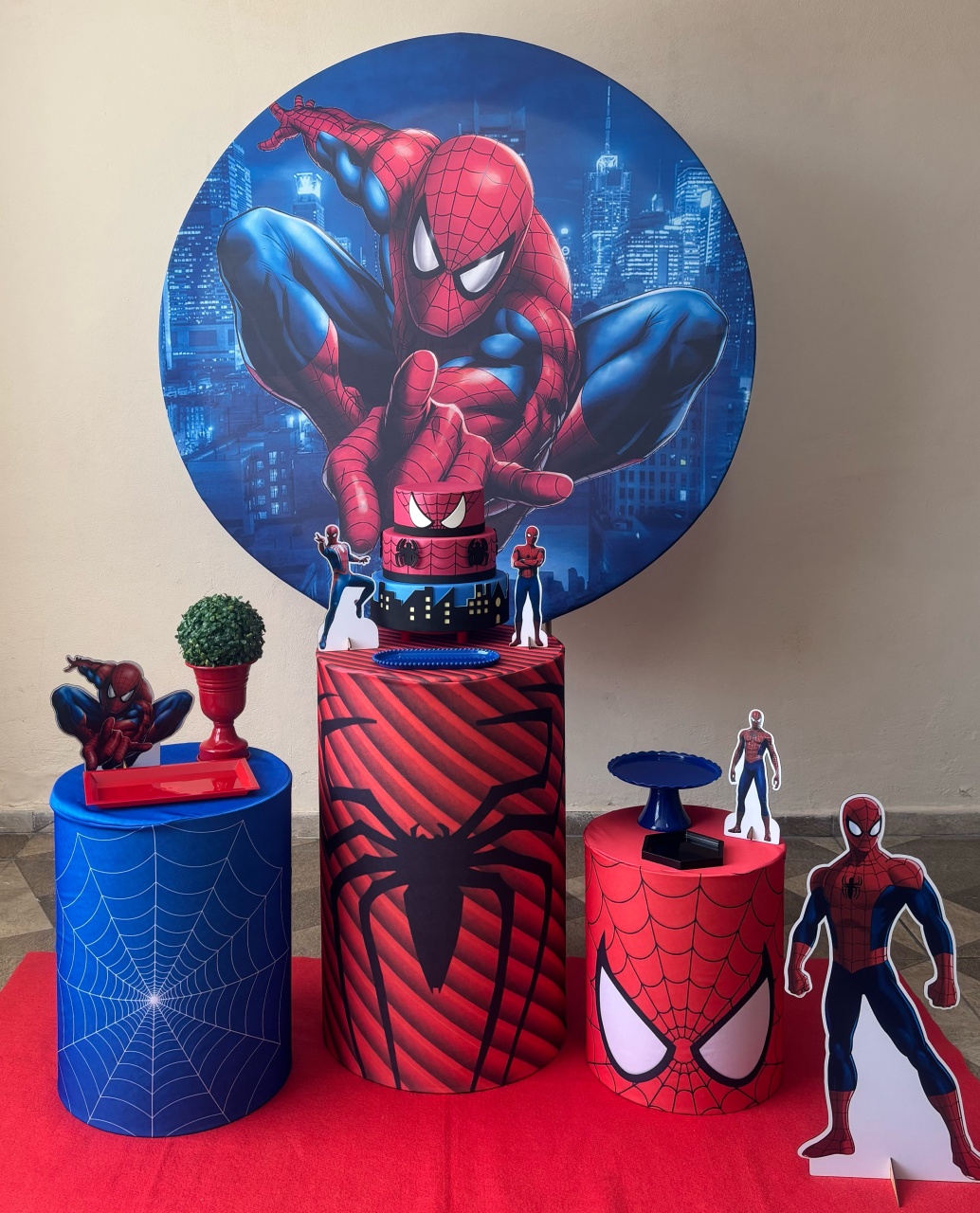 Homem Aranha 01. - Shalom Festas Pegue e Monte 