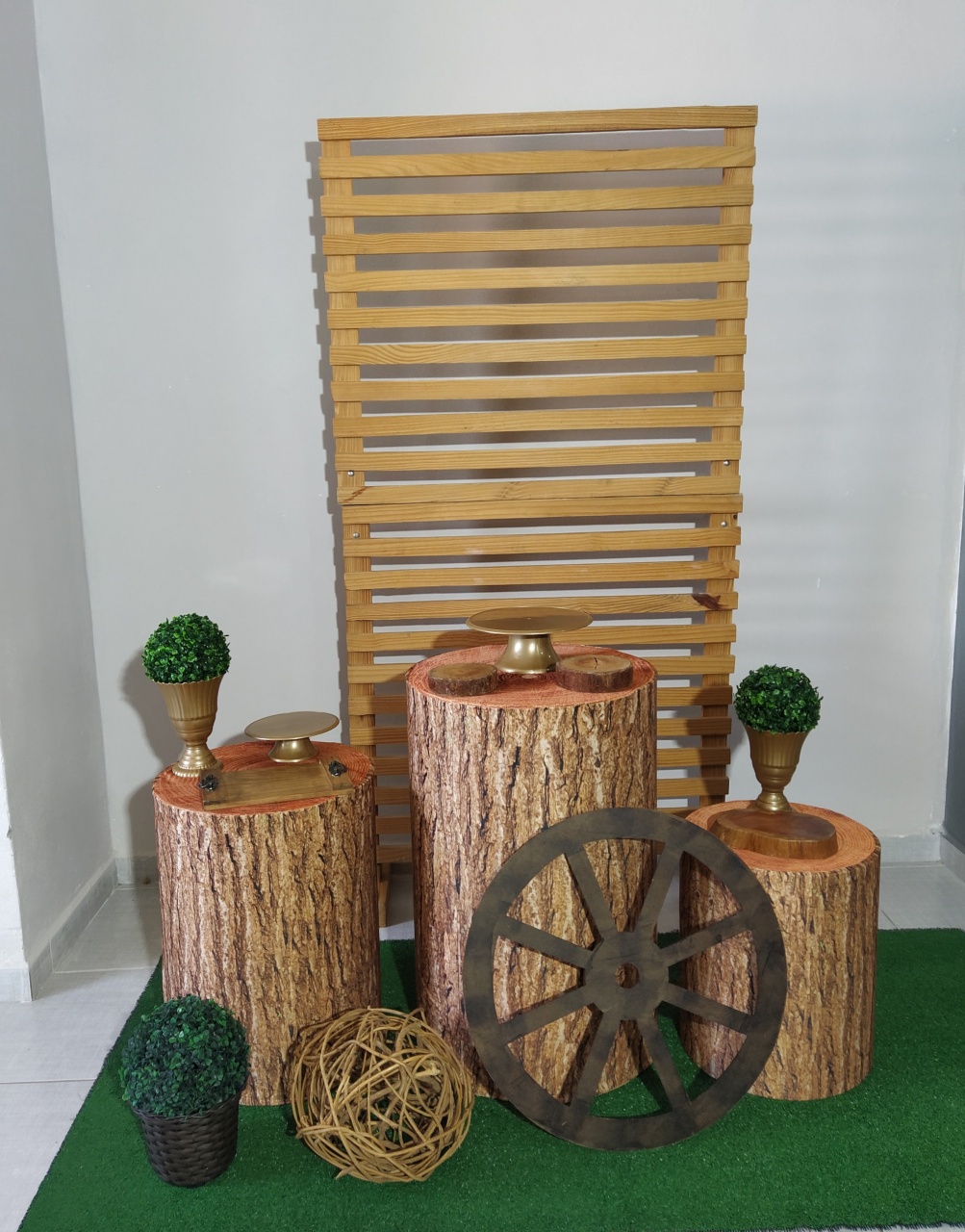 Painel Rústico Palete - Shalom Festas Pegue e Monte