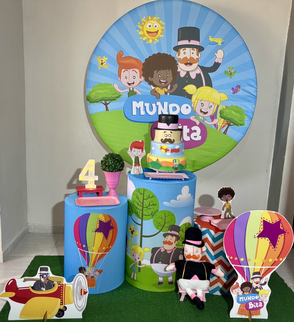 Mundo Bita 04 - Shalom Festas Pegue e Monte