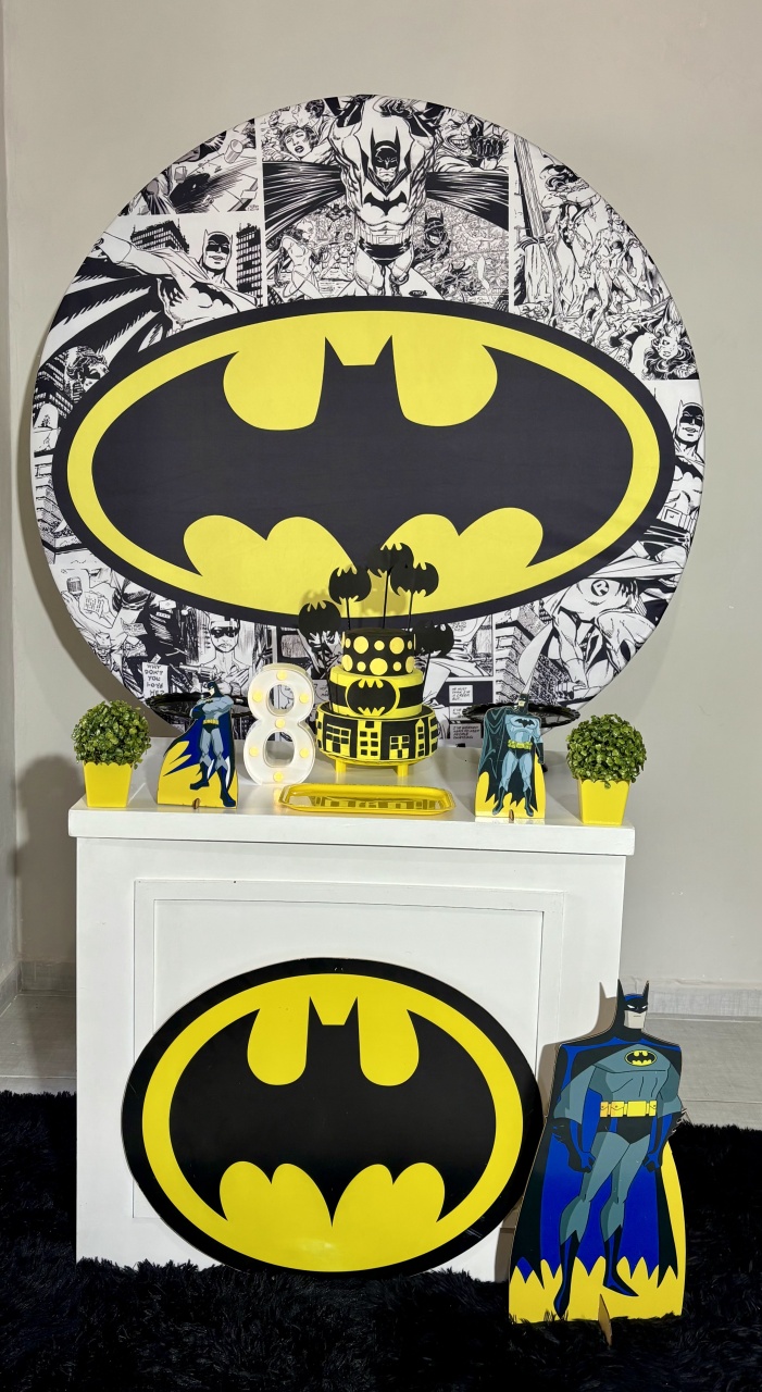 Batman 01 - Shalom Festas Pegue e Monte