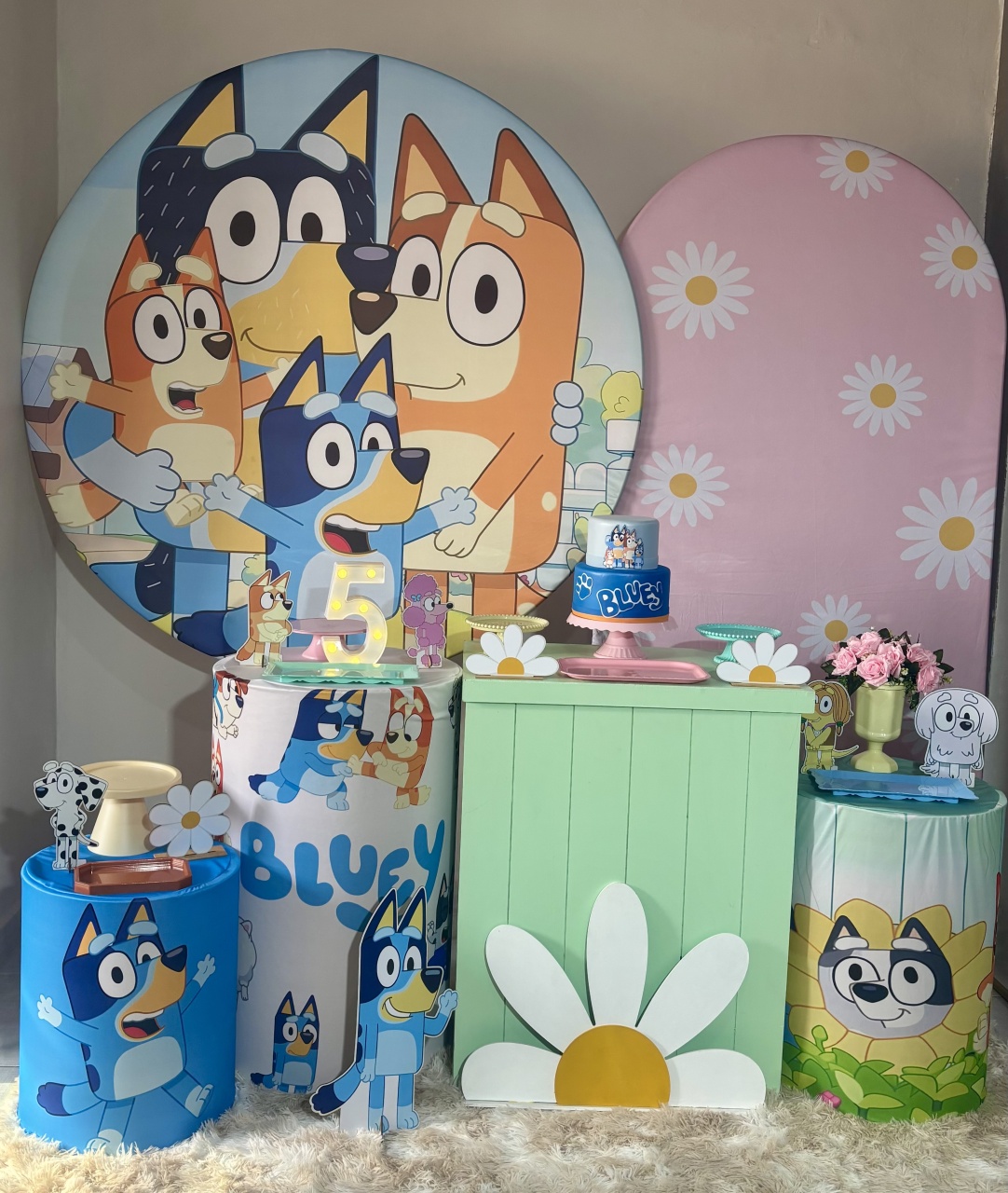 Bluey 08 - Shalom Festas Pegue e Monte